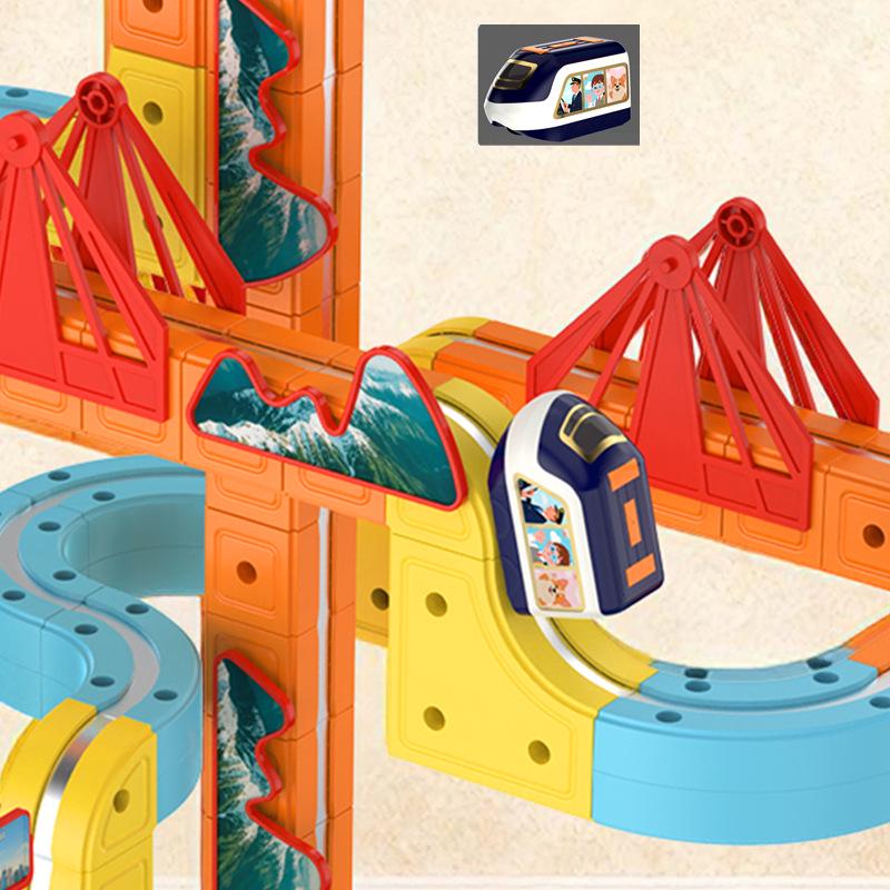 Magnetic Track Cube: Magical Building Blocks with Electric Anti-Gravity Train