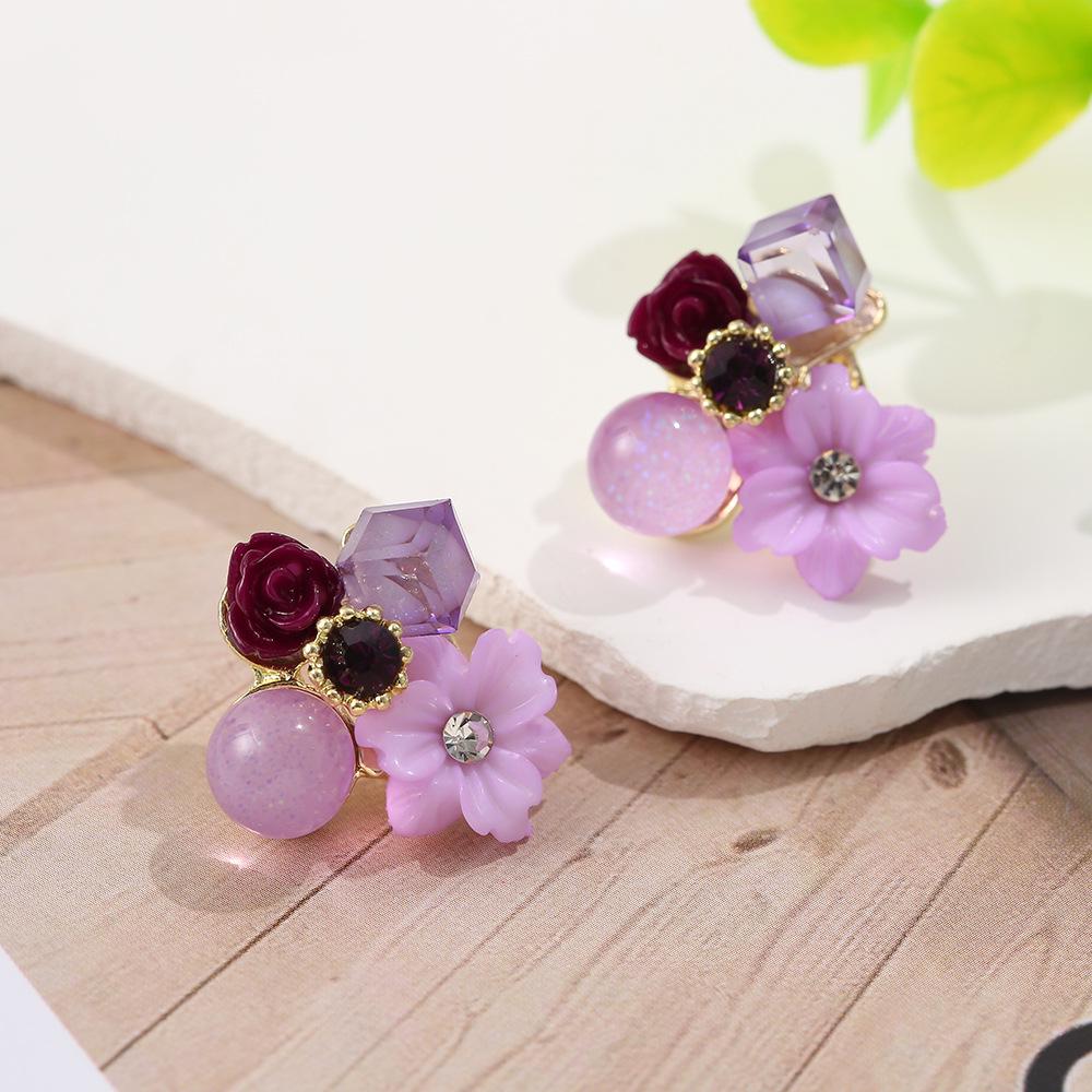 Elegant Purple Crystal Flower Earrings - S925 Sterling Silver Studs, Niche Design, Retro Women's Fashion Accessory