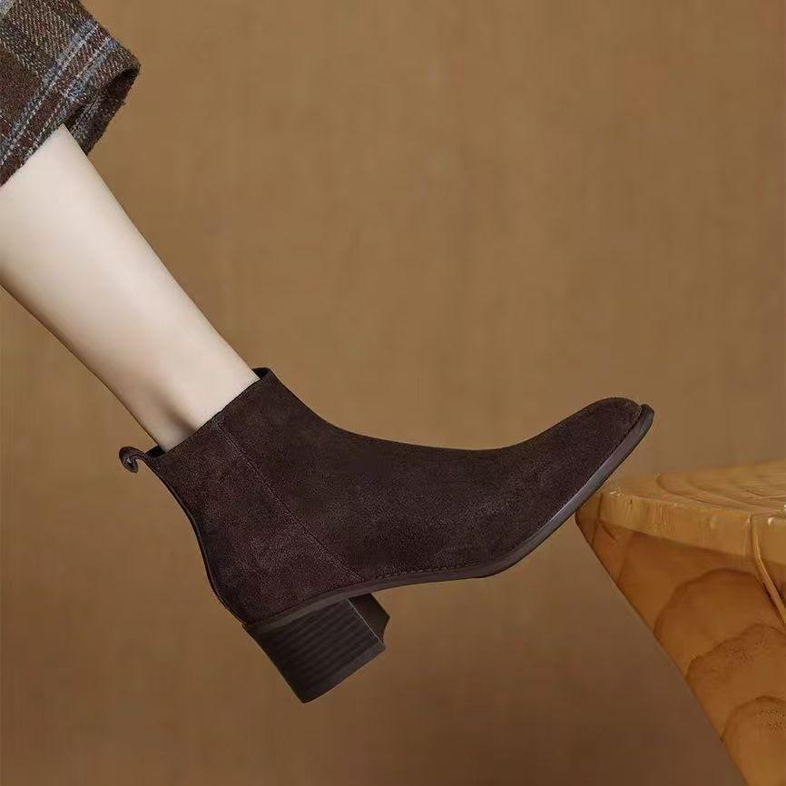 Women's lightweight comfortable thick sole cold warm padded snow boots non-slip wear outdoor leisure sports pointed cotton boots