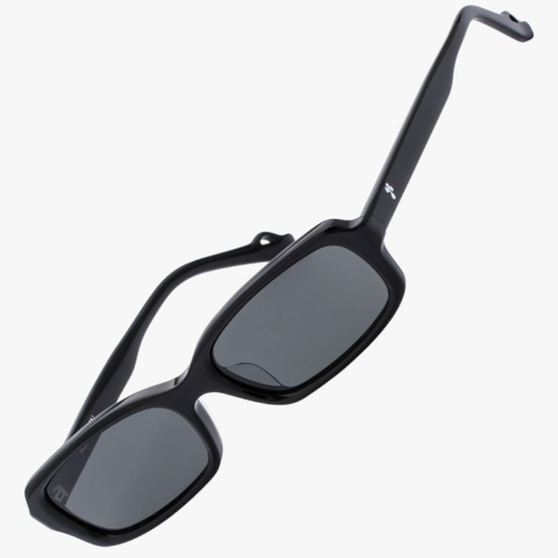 

RECLOW ACETATE TUTU SUNGLASS BLACK FREE