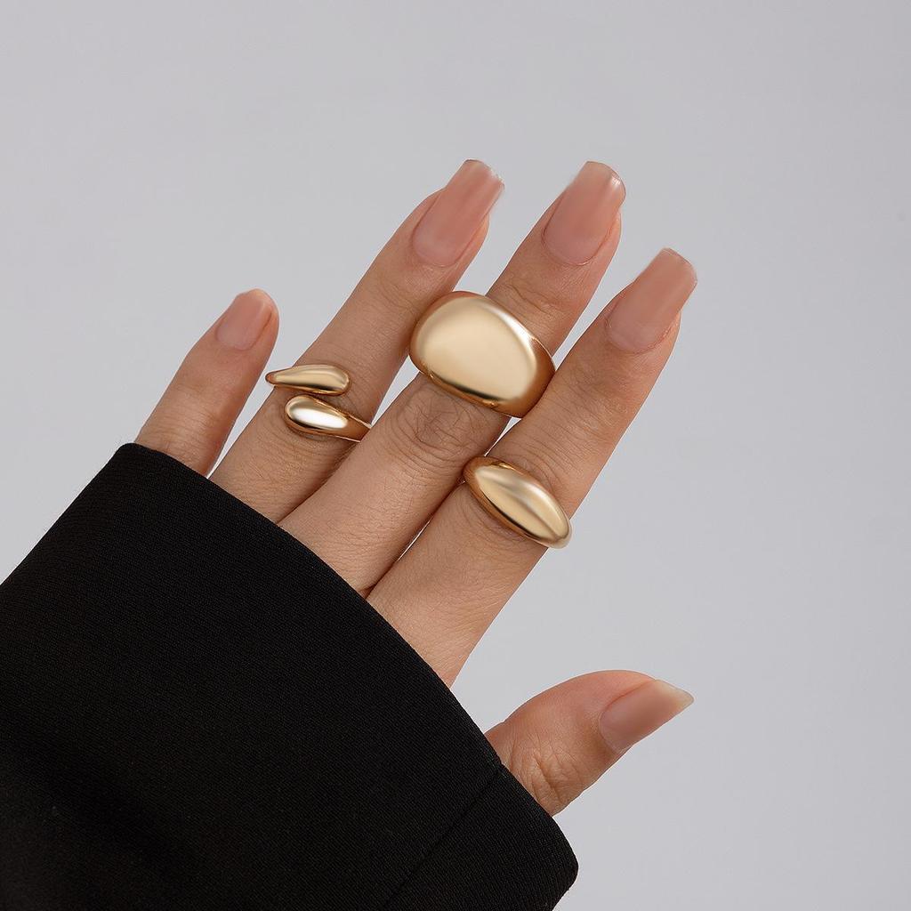 European & American Geometric Glossy Lava Metal Open Women's Curved Ring