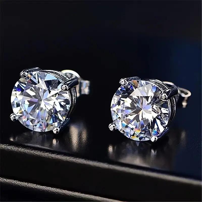 Women Classic Four-claw Zircon Stud Earrings Luxury Fashion Earrings