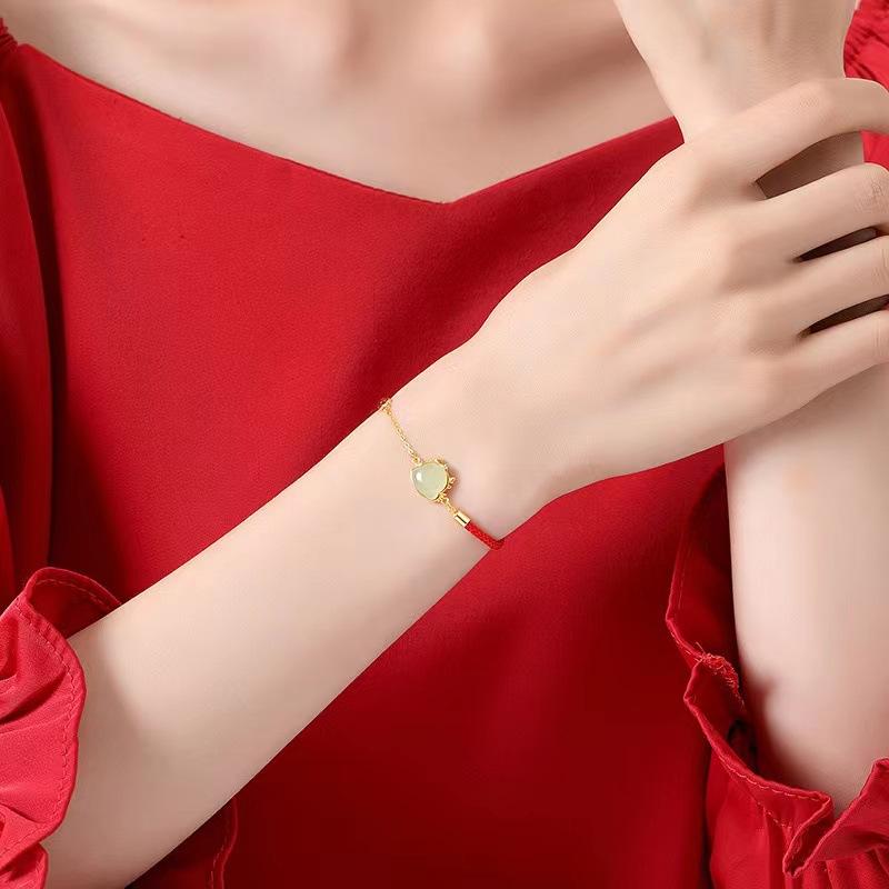 Hetian Jade Cute Dragon Necklace New Gift for Girls