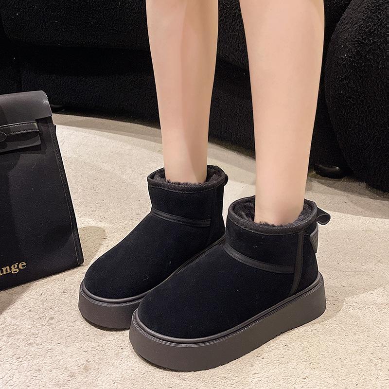 

Women s Large Size Waterproof Soft Sole Winter Warm Fur One Snow Boots Padded Lined Ankle Boots Anti-slip Hiking Casual Sports Cotton Boots 35 чёрный