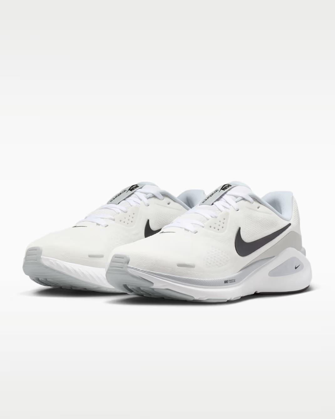 HJ1101-101 Nike Structure 26 White Black (Women s) 10W