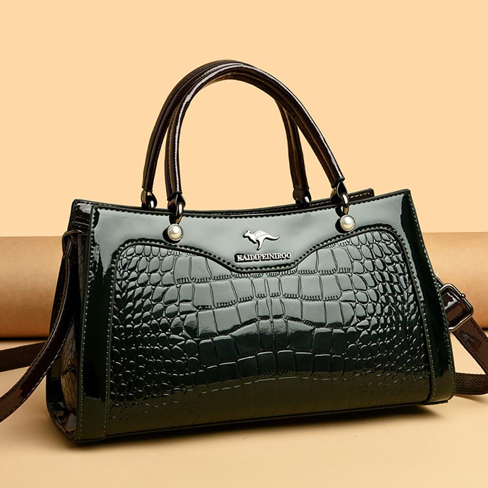 Dámská taška, crossbody kabelka, dámská taška přes rameno, dámská vintage kabelka