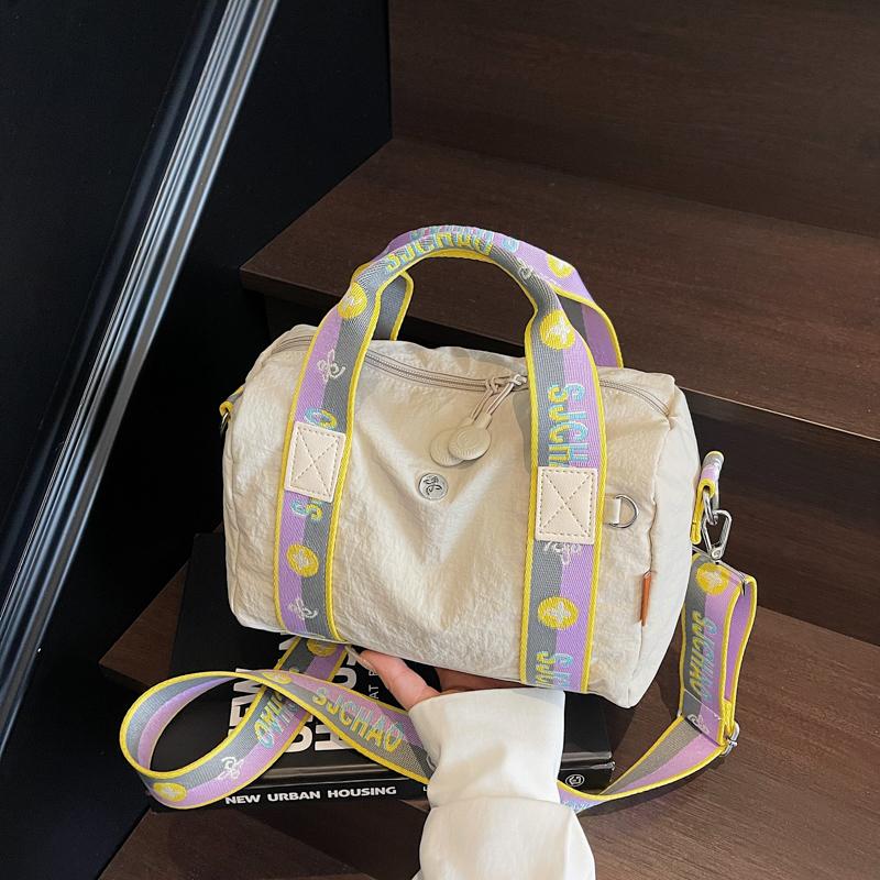 New Women's Fashionable And Casual Large Capacity Lightweight Shoulder Bag, Popular Durable And Simple Women's Crossbody Bag