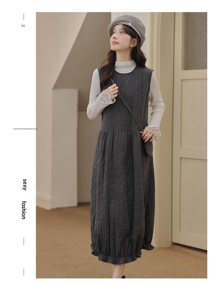 2026 Women's Quilted Sleeveless Tulip Dress with Knit Cardigan Set - Versatile Layering Fashion
