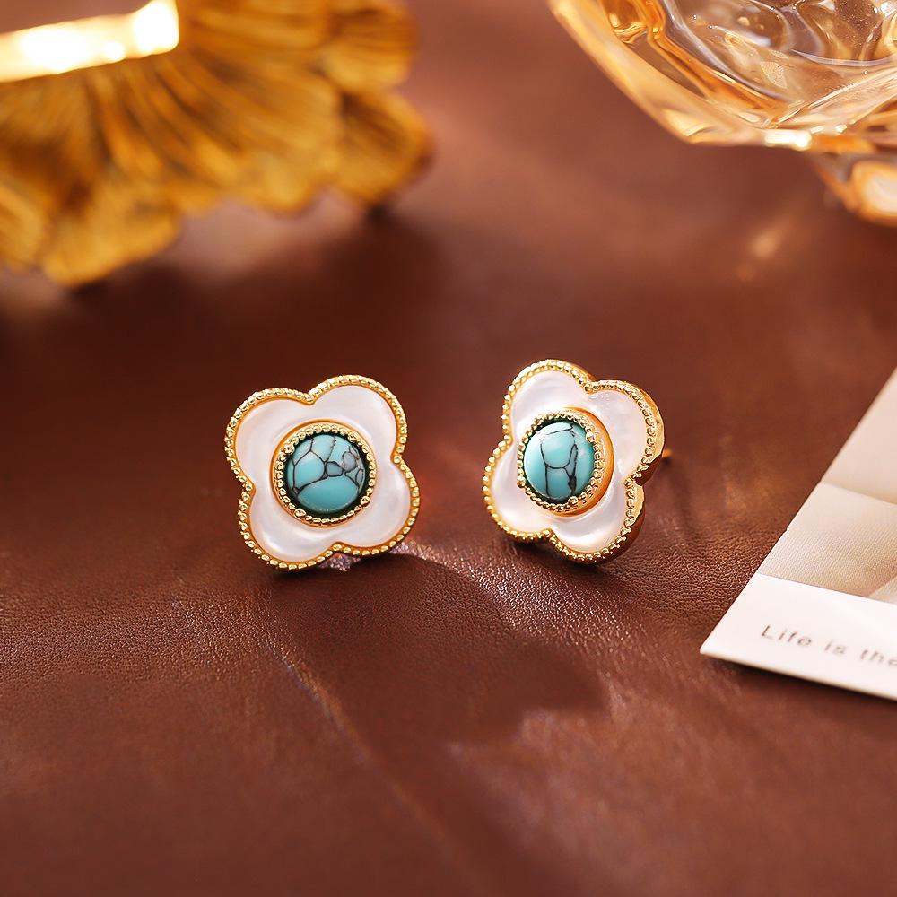 Chinese Style Turquoise Mother of Pearl Stud Earrings - High-End Fashion, Light Luxury, Rebellious Girl Romantic Jewelry