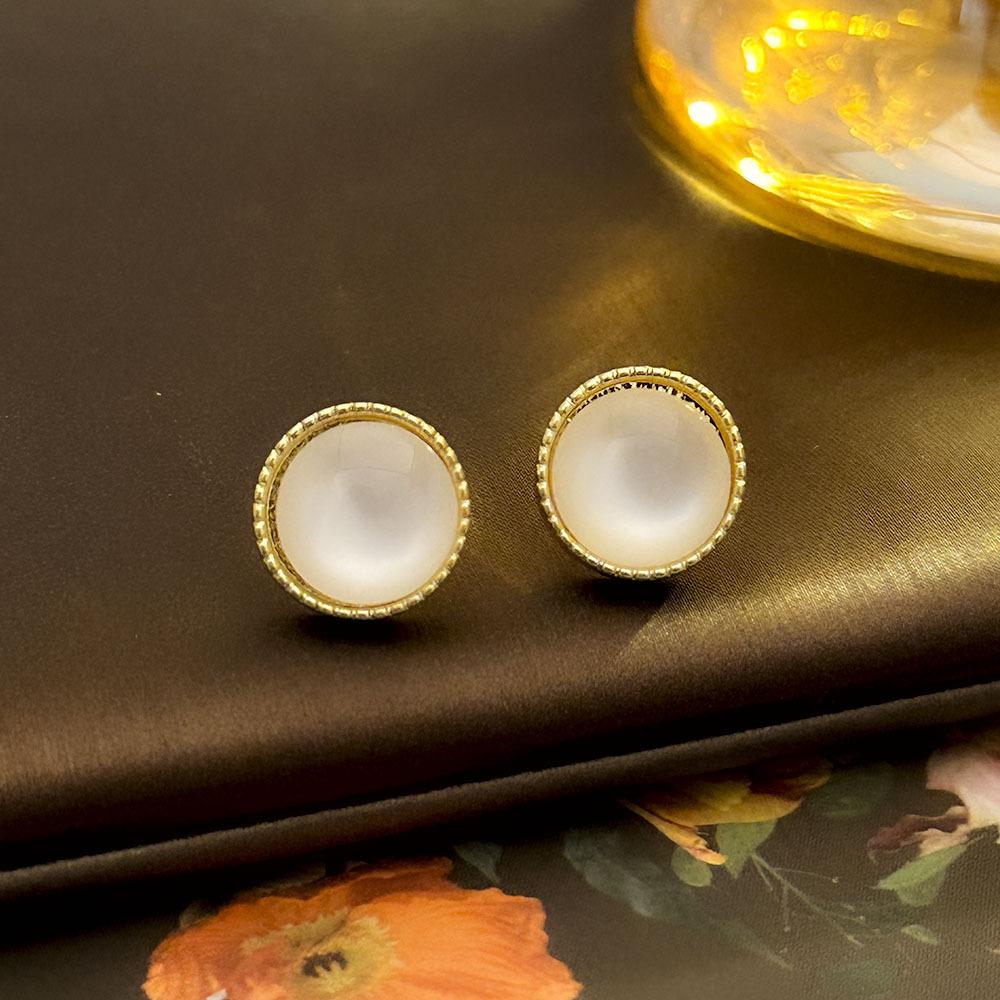 Boucles d'oreilles clous Petite Perle Aiguille Argent Tempérament Haut de gamme Géométriques Boucles d'oreilles pour Trou d'oreille Mignonnes Serties de Diamants Boucles d'oreilles Personnalisées