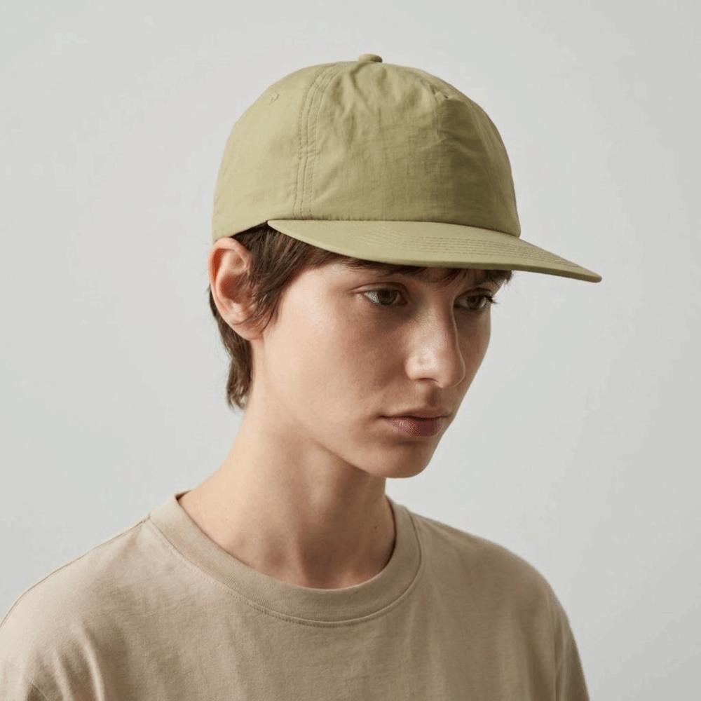 Atmungsaktive Baseballkappe mit Sonnenschutz Leichter Sport-Sonnenhut Modische Schirmmütze Herren