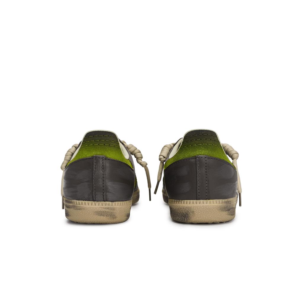 adidas Originale SAMBA OG REGO Hot Dog, Old Apple Low-Top Bundeswehr Sneaker Unisex Braun Grün Grau ID1481(Team1189-)