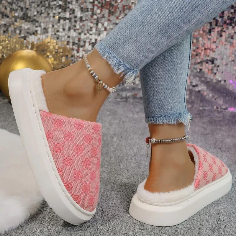 2025 Plus Size Women's Platform Flat with Print Slippers Casual Closed Toe Indoor House Shoes Soft & Warm Daily Home Footwear
