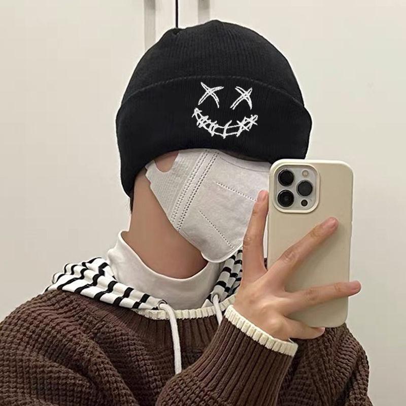 Autumn and winter new XX grimace expression embroidery knitted hat men and women college style couple wool warm hat cold hat