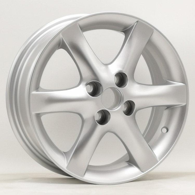 Touareg Stahl- und Aluminiumfelge für Toyota Corolla, Yaris und Lexus Modelle.