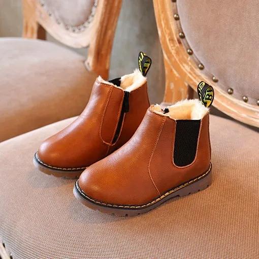 Bottes à semelle souple pour enfants Bottes d'automne hiver Nouvelles Bottines en peluche pour garçon Bottines courtes mode rétro pour fille britannique Chaussures pour enfants Zapatos Niña