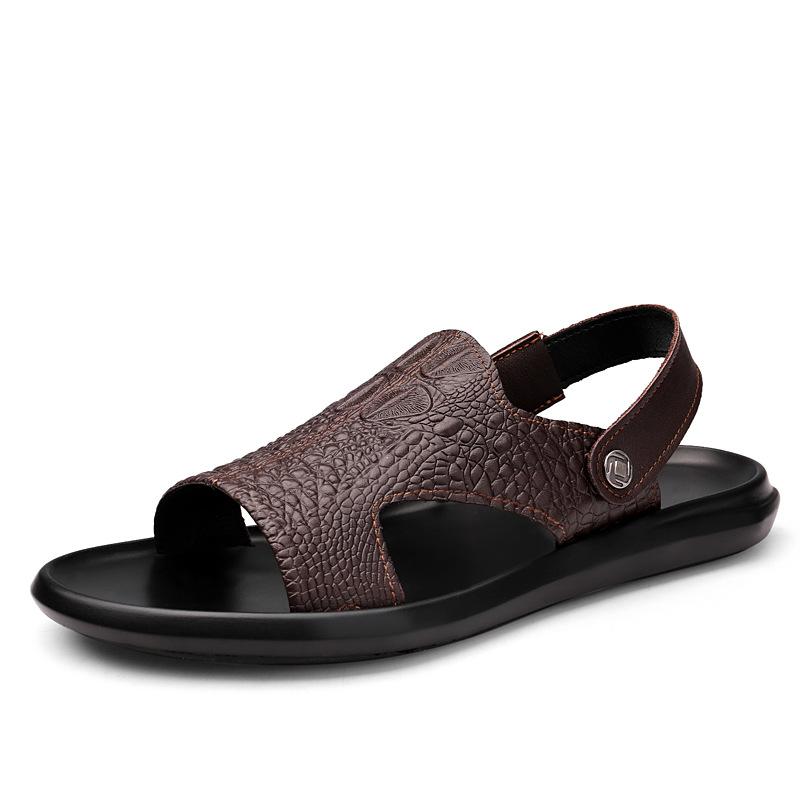 

Leather breathable soft bottom non-slip sandals fashion crocodile pattern casual cool slippers outdoor slippers 45 коричневий
