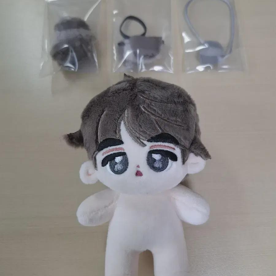 

Кукла Coop Cench Seventeen S.coups 10 см Сом Гинг