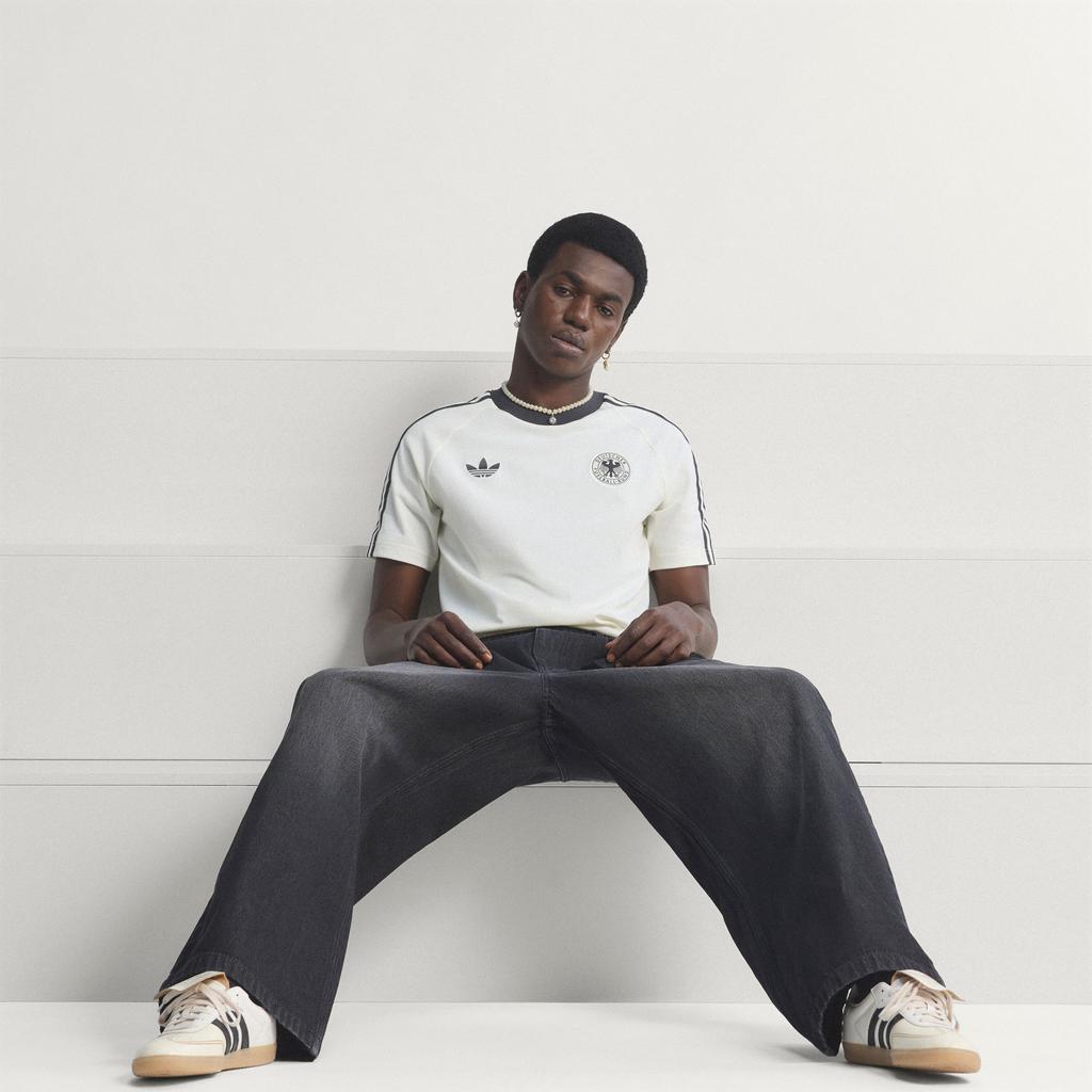Adidas Originals T Shirts Men's Jade White Crew Neck Moderate