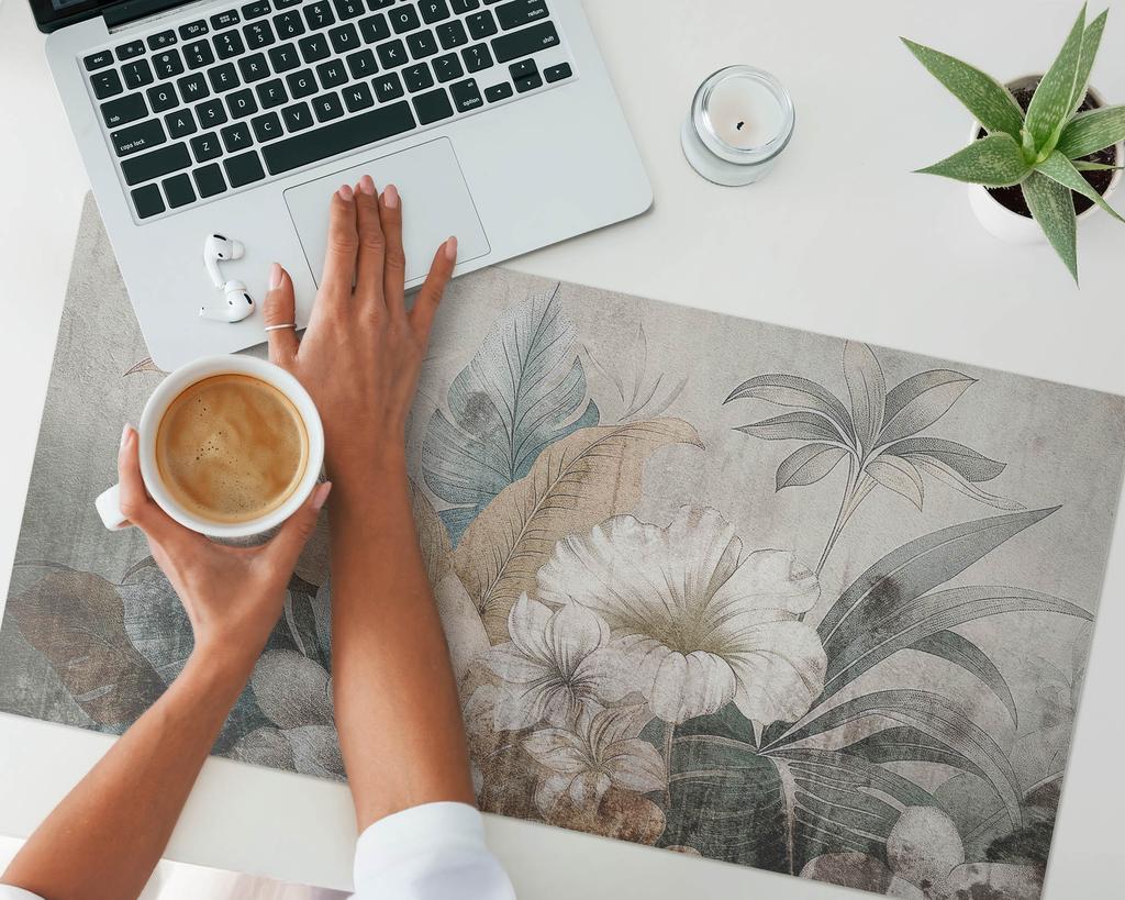 Anti-Slip Desk Mat with Vintage Floral Graphic Pattern 90x45 cm