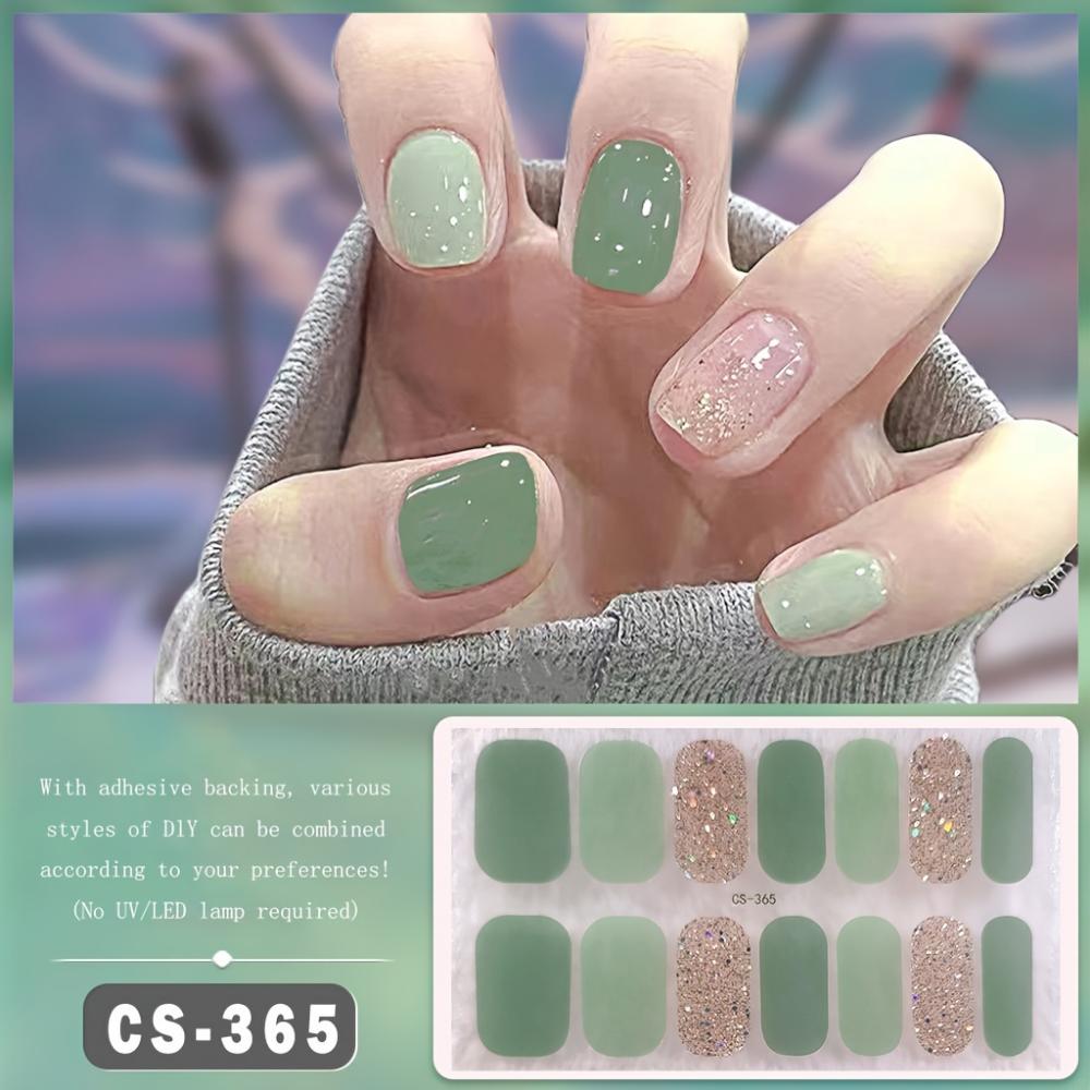 Dashing Diva Nail Strips Women's Fashion Nail Stickers Self-Adhesive Full Nail Wraps Waterproof Free Sealing Gel Nail Film