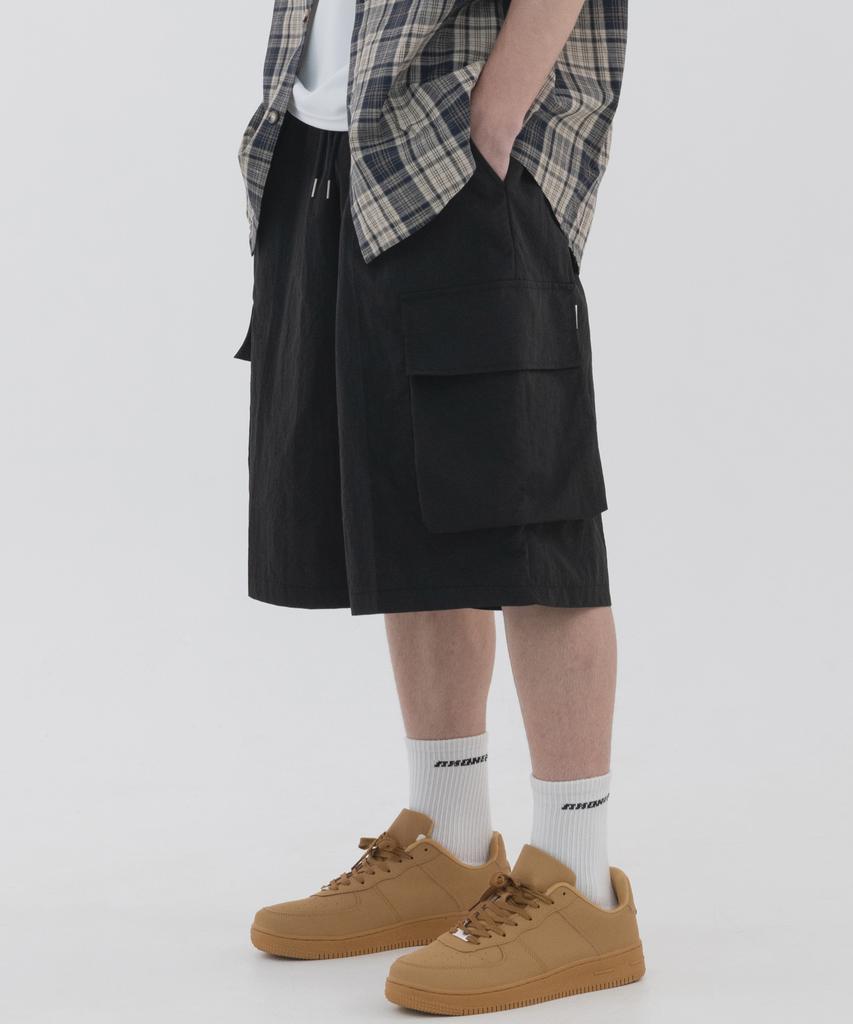 PIANER 3D Pocket Nylon Bermuda Shorts (Black)
