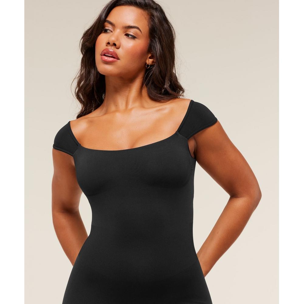 Gymshark Soft Sculpt Cap Sleeve All In One Black B4b7g Bb2j