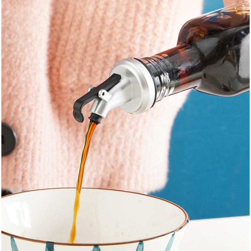 Kitchen Vinegar Sauce Controllable Bottle Stopper Seasoning Bottle Stopper Oil Nozzle Oil Currant Bottle Stopper Oil Pot Stopper Wine Bottle Stopper