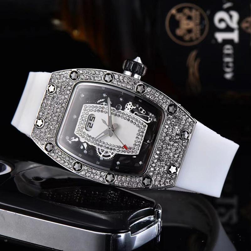 

Прямая поставка от производителя, деловая модная модель с бриллиантами, женские кварцевые часы в форме бочки для вина с красными губами