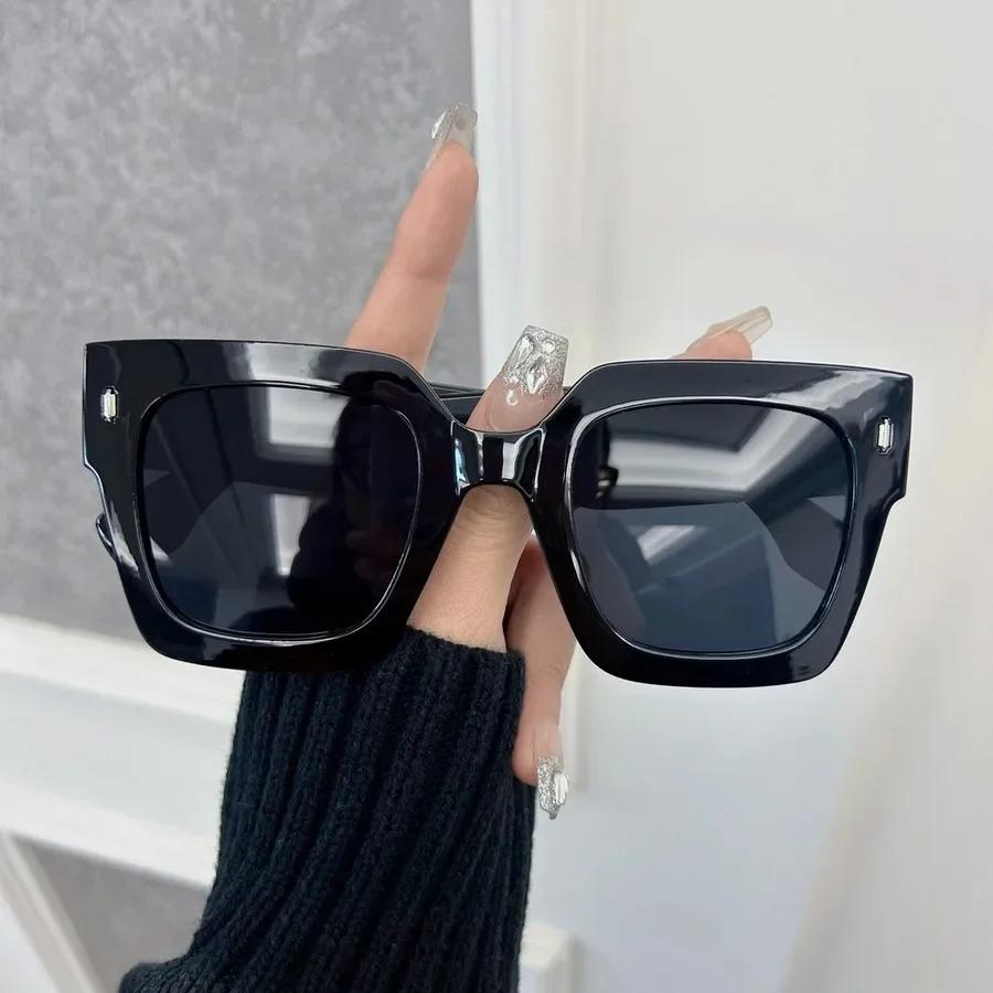 Fashion Square Sunglasses Women Men Vintage Mirror Lens Stylish Sun Glasses Unisex Personality Colors UV Protection