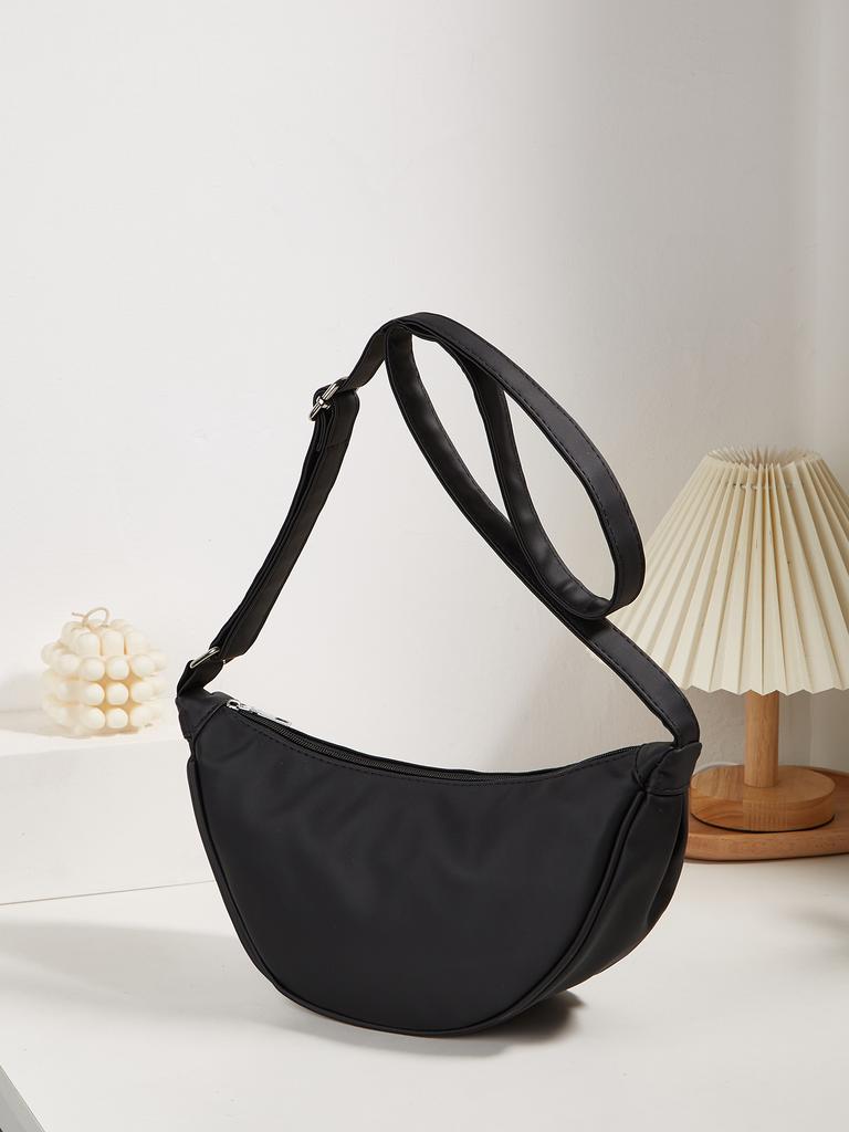New Fashi Trend Multifunctial Single Shoulder Crescent Bag Suitable for Daily Commuting and Weekend Dates