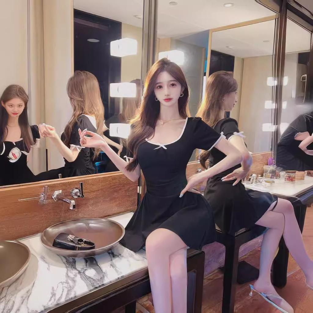 Black Round Neck a Word Short Waist Sweet and Spicy Sexy Women's Clothing Small Short Dress Women's Summer