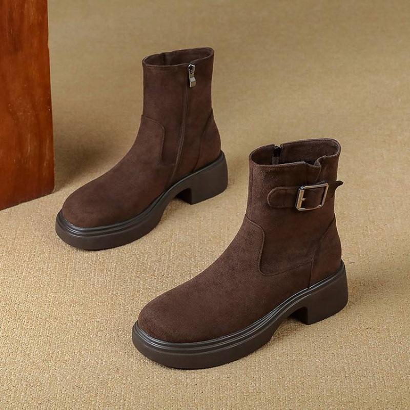 Autumn and Winter Women's Thick-soled Large-size Medium Boots Solid Color Round Head Medium Heel Non-slip Square Heel Side Zipper New Martin Boots