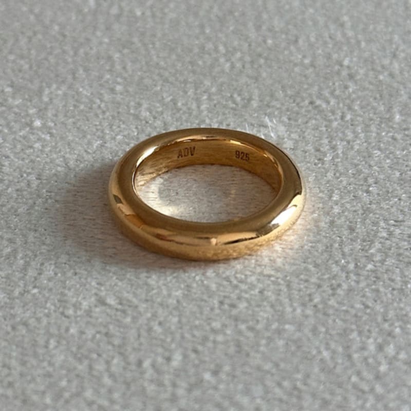 

ANDEZVOUS CLASSIC RING (GOLD) matt 17