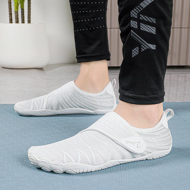 Distribution Swimming Shoes Indoor Fitness Shoes Treadmill Sports Shoes Outdoor Creek Shoes Breathable Wading Quick Drying Fishing Shoes