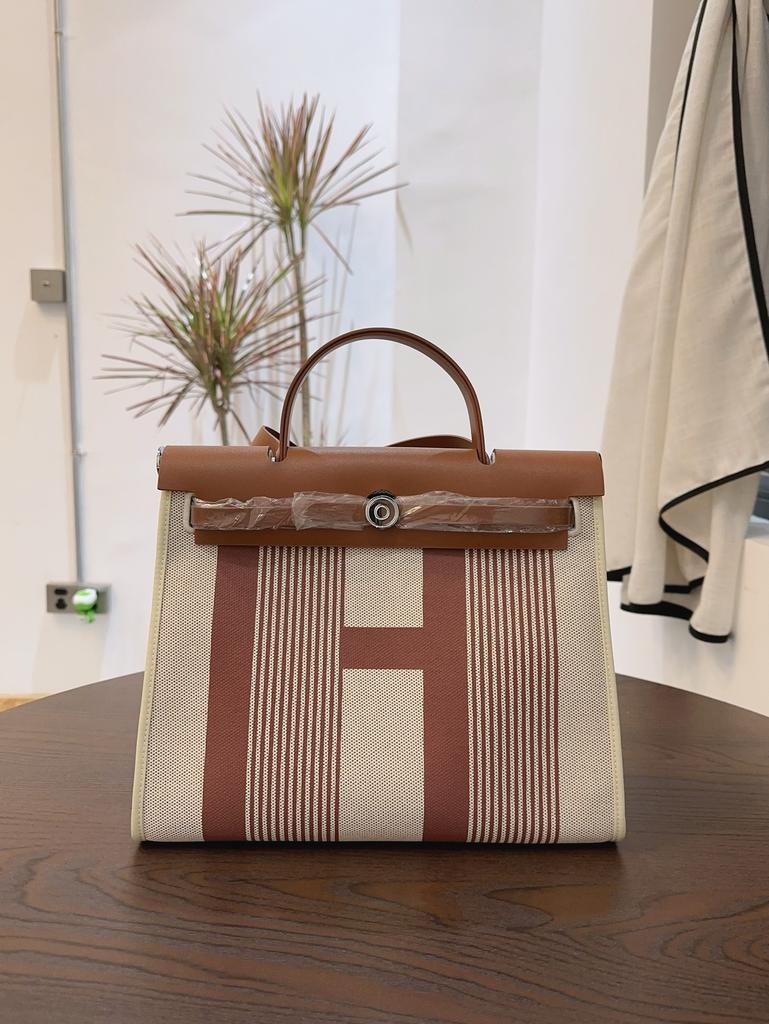 Leather Bag 2022 New Retro Fashion Canvas Kelly Bag Design Sense Contrasting Color Shoulder Messenger Bag Women's Bag