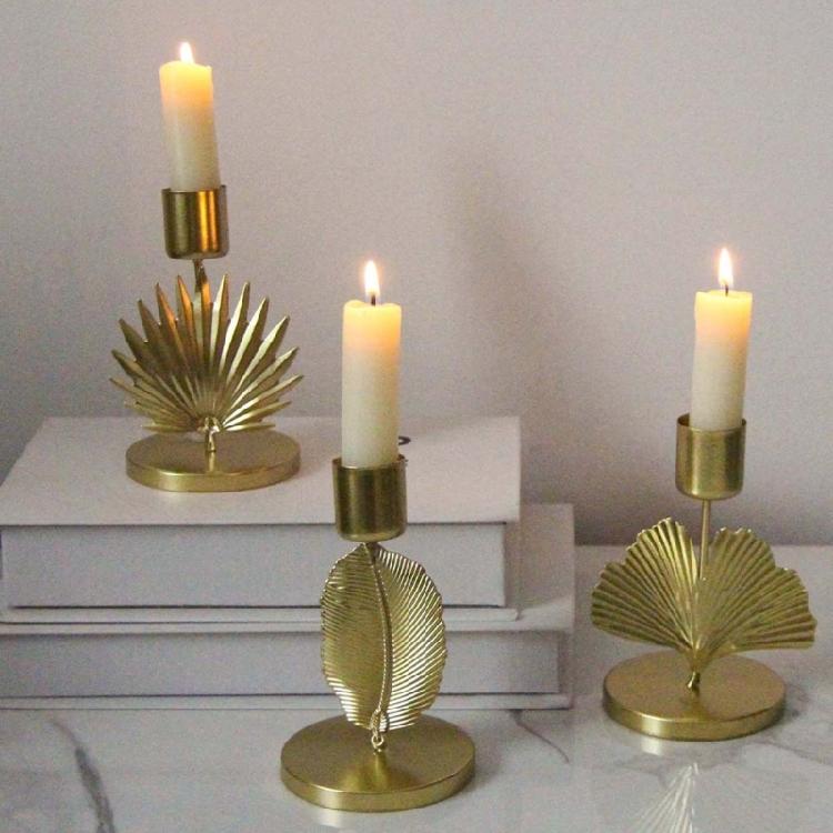 Iron Taper Candle Holder Decorative Leaf Candle Stand For Wedding Dining And Party Environment
