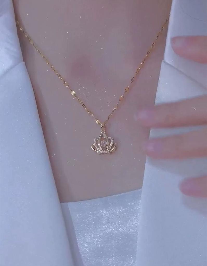 Japan and South Korea Micro-inlaid Smart Crown Necklace Women's 2026 New Trendy Niche Design Temperament Light Luxury Internet Celebrity Collarbone
