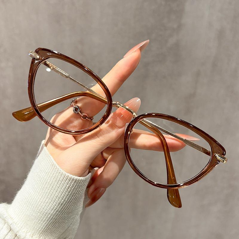 Retro Cat Eye Holder Women's Fashionable Photochromic Anti Blue Light Glasses Metal Frame Glasses Party Glasses