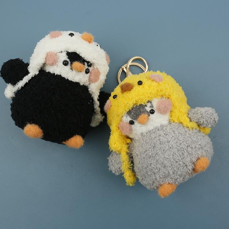 Cute Crochet Penguin Doll Keychain Handmade Knitted Animal Pendant Bag Charm Accessory