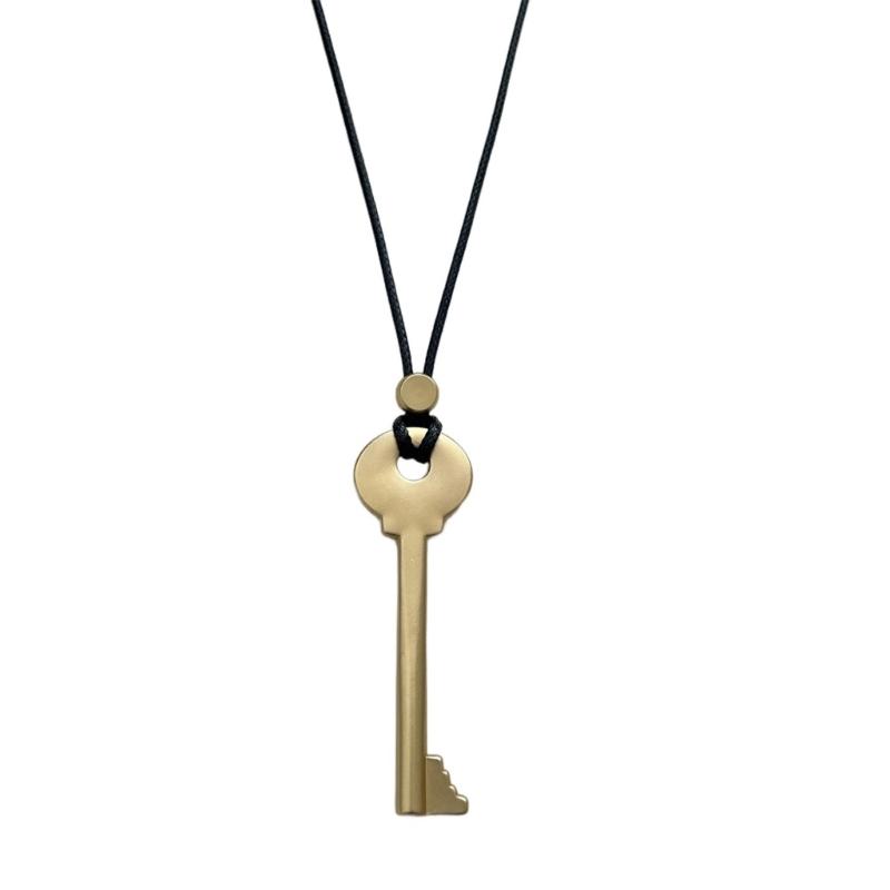 

Artistics Metal Key Pendant Necklace With Adjustable Black Cord For Women Fashion Jewelry Gift золотой