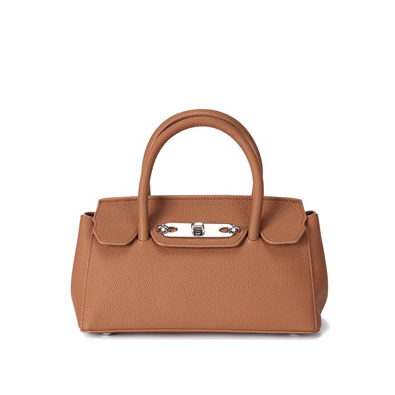 A High-end Summer Genuine Leather Single-shoulder Crossbody Bag with A Large Capacity for Commuting