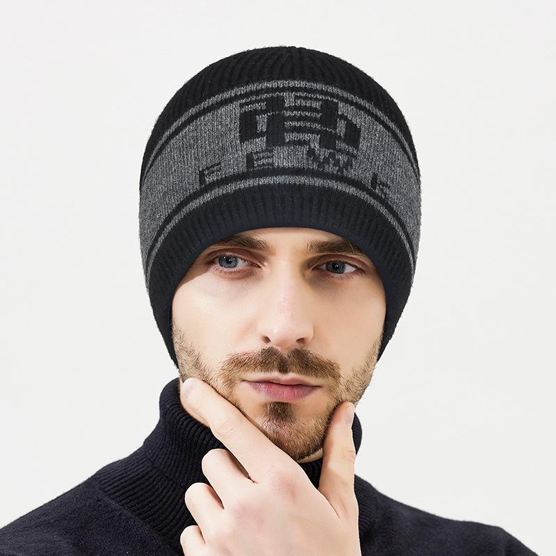 

NORTHWOOD Autumn/Winter Knitted Beanies Hat Striped Color Blocked Versatile Cold Hat Anti Cold Ear Protection Hats 24 x 21 cm