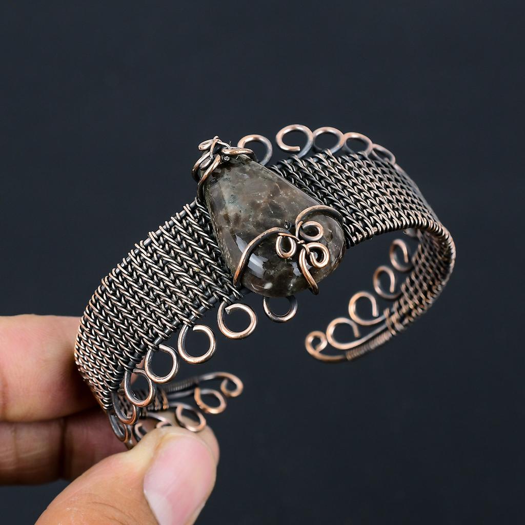 Natural Labradorite Gemstone Handmade Copper Wire Wrap Bangle Adjustable E2s46