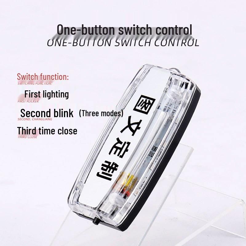 Rechargeable LED Shoulder Clip Strobe Light for Outdoor Running and Security