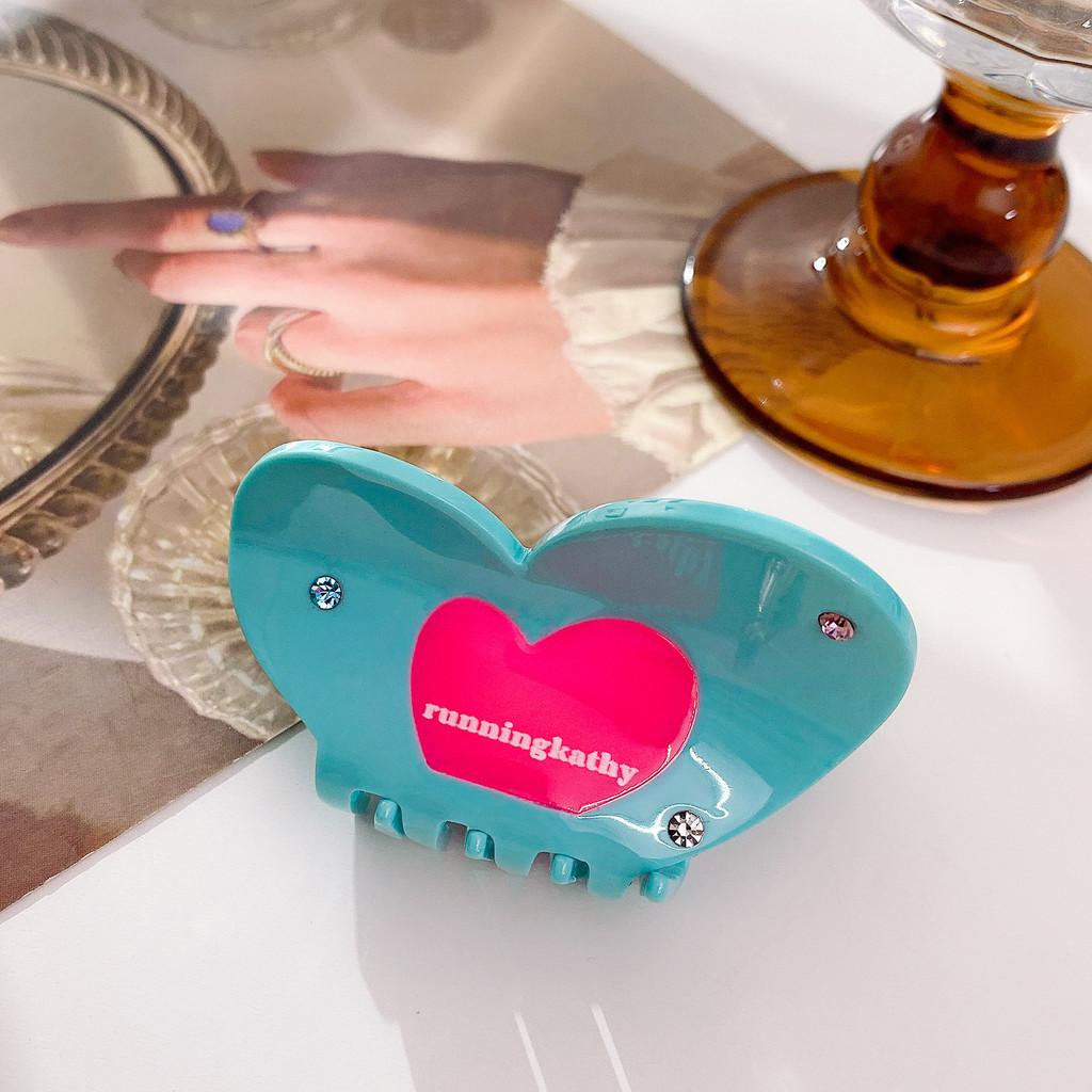 

Stunning Butterfly Hair Claw Clip With Rhinestones Made Of Acetate Perfect For Fashionable Women