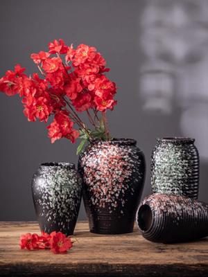 Domácí výzdoba – Vázy