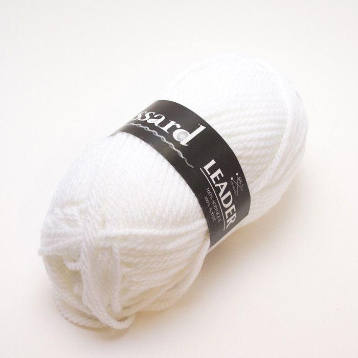 Ball of Yarn Leader 010 White