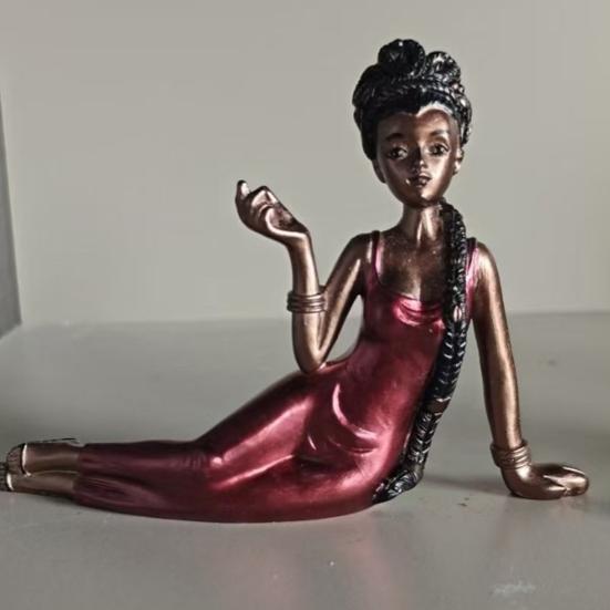 Handcrafted Sculptural Women Aroma Figurine Elegant Lady Figurine Incense Stick Holder Resin Meditating Lady Aromatherapy Statue for Living Room