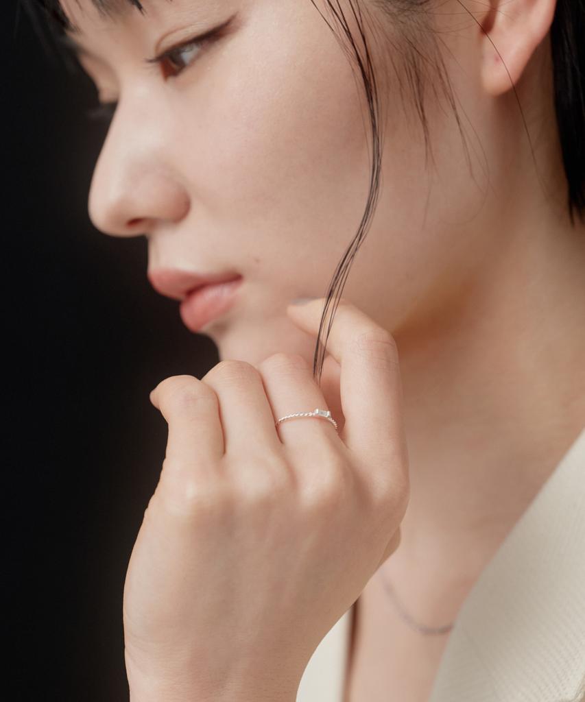 Novice Tokyo Clear Stone Motif Rope Ring [Silver 925] / One Color